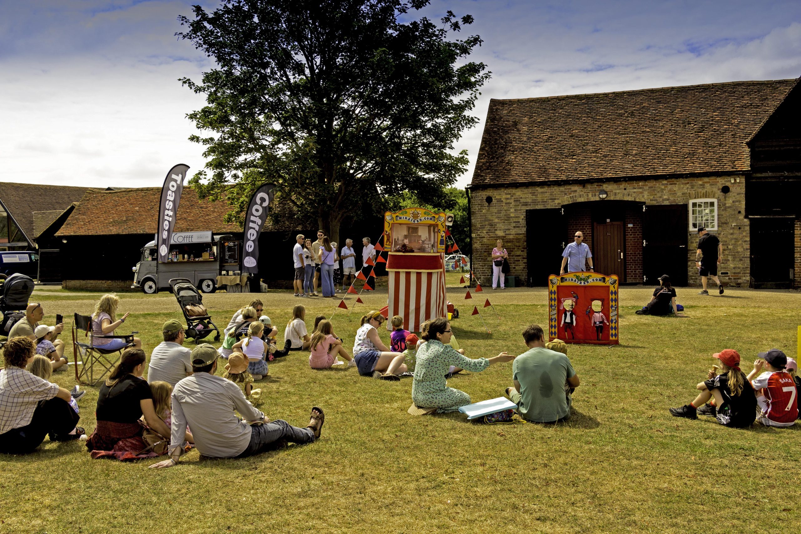 Timeless at the Castle - Chrome, Classics and Charm 2026 - Image 8